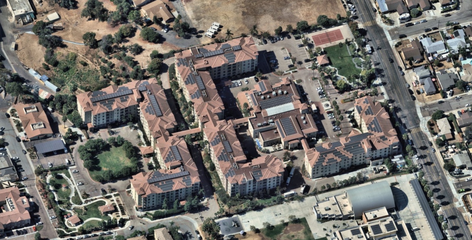 600kW rooftop solar installation with battery storage at senior living complex in National City by Keen Energy